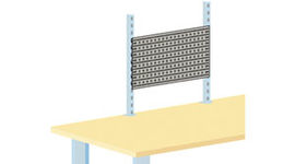 Rckwand mit Quadratlochung 10x10 mm,