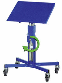 Materialstnder mit Handkurbel,