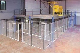 LAGERBHNE MIT BODEN - 2.100 X 9.000 X 9.000 MM (HXBXT) - 250 KG/QM - Graphitgrau RAL 7024